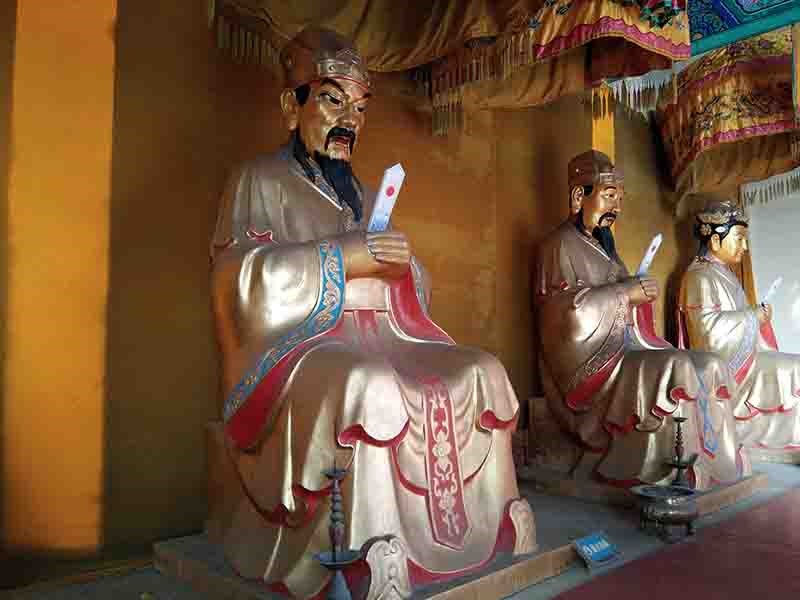 鲁艺雕塑