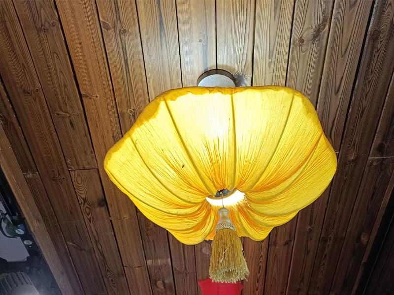 鲁艺花灯